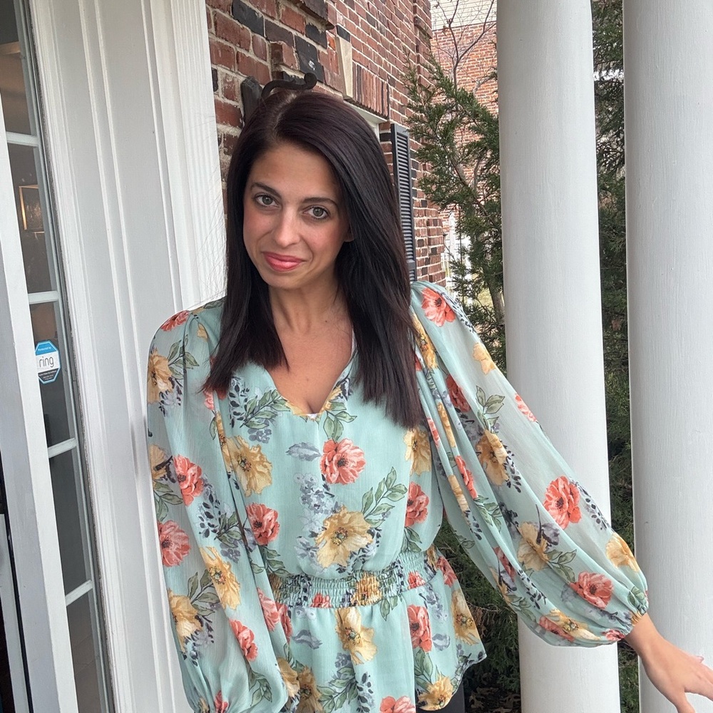 Floral Blouse with Balloon Sleeves